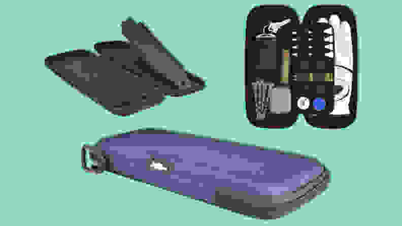Platypus Golf Co. Caddie Case on a teal background.